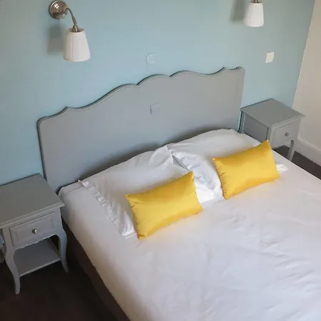 Le Thimothee : & 2* Saint-Raphaël