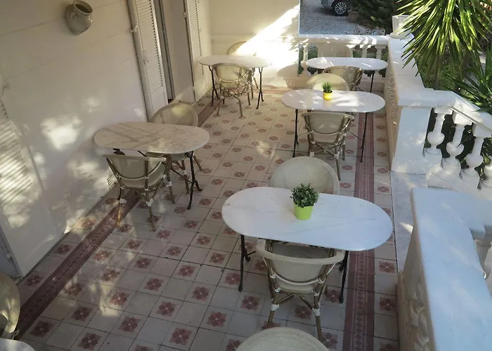 Le Thimothée : Hôtel&studios Hotel 2*