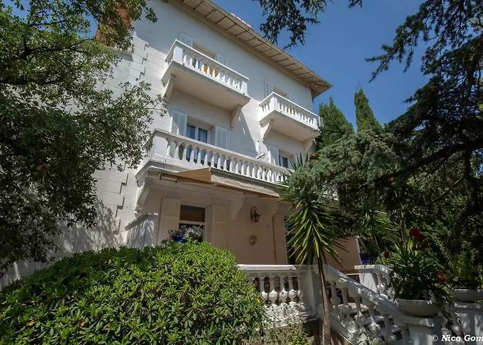 Le Thimothée : Hôtel&studios 2* Saint-Raphaël