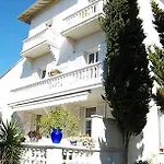 Hotel Le Thimothee : & Saint-Raphaël