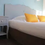 Hotel Le Thimothee : & Saint-Raphaël