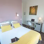 Le Thimothee : & Hotel