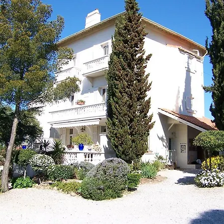 Le Thimothee : & Otel 2*