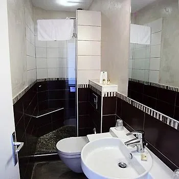 Otel Le Thimothee : &