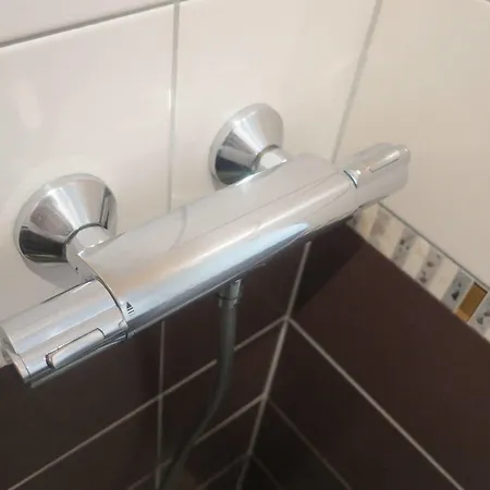 Le Thimothee : & 2* Saint-Raphael (Var)