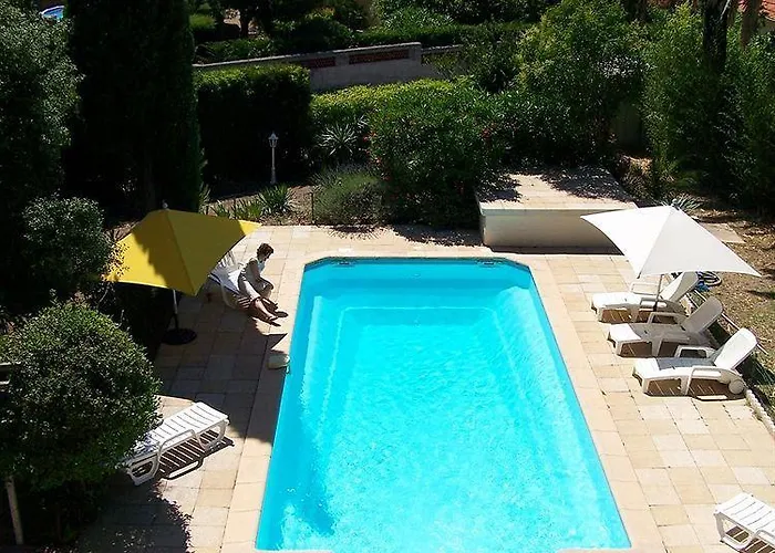 Hotel Le Thimothee : & 2*