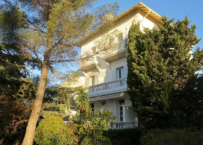 Le Thimothee : & Hotel