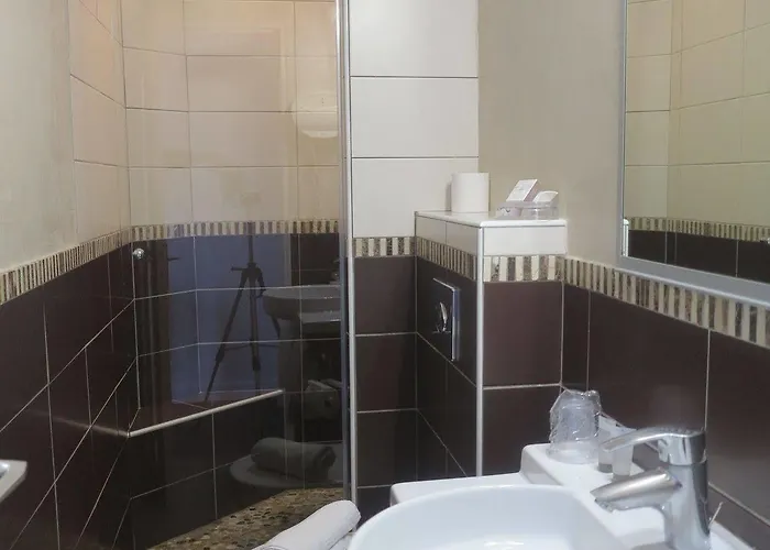 Le Thimothee : & Готель